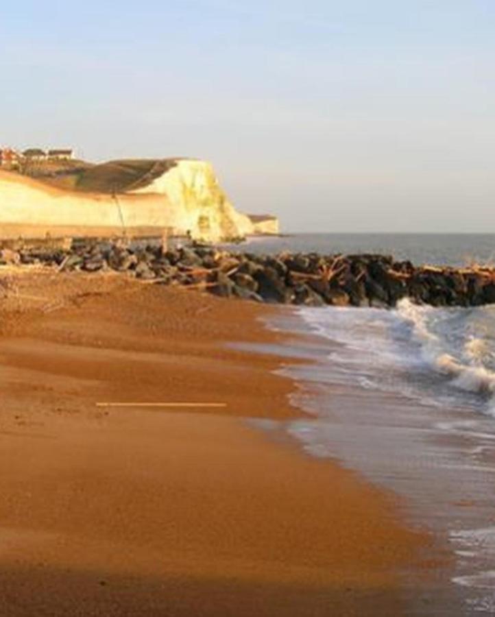 Beach, Hills, Food, Scenic Walks-the Kelp House.