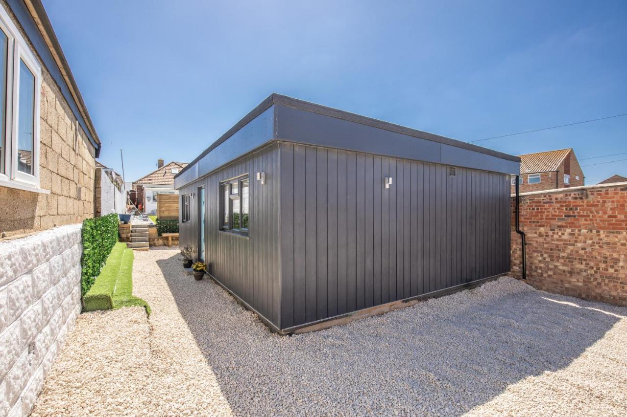 Beach, Hills, Food, Scenic Walks-the Kelp House. * Peacehaven